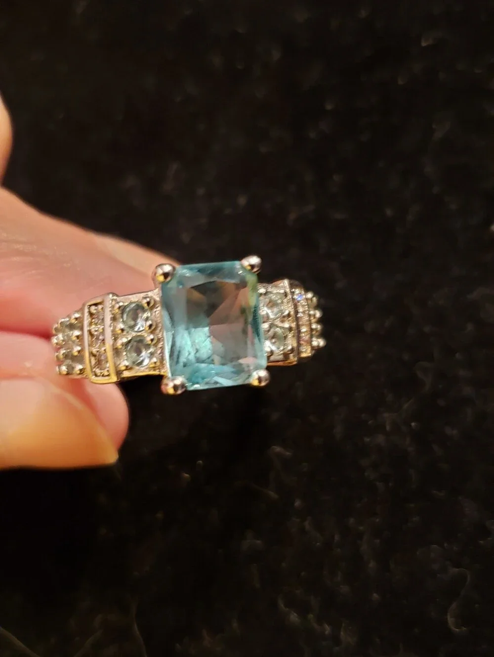 NEW Sterling Stamped S925 emerald-cut Aquamarine, Size 10 Flanked W/smaller Aqua
